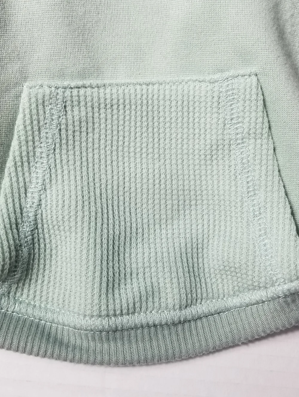 BOOTS & BARKLEY DOG GREEN HOODIE SIZE SMALL